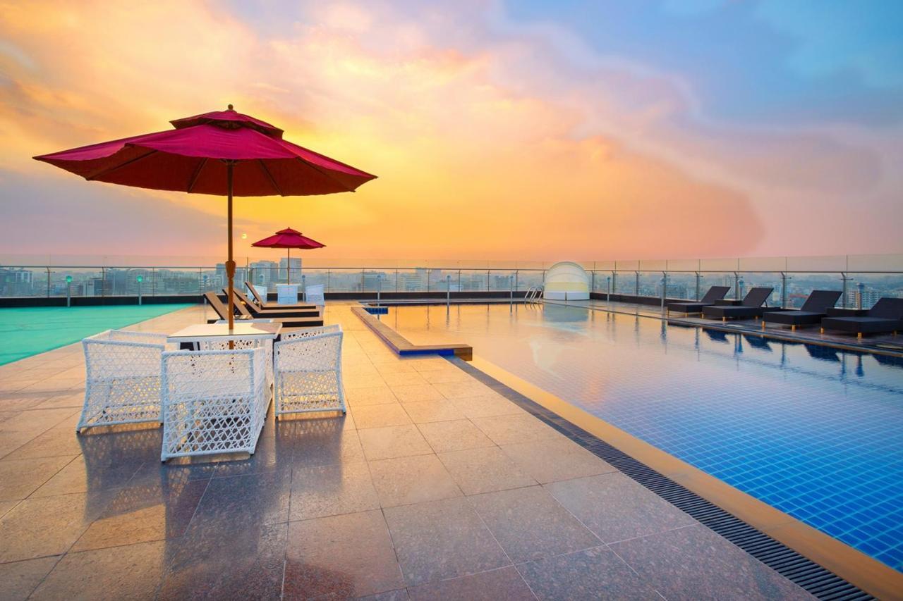 Holiday Inn Dhaka City Centre By Ihg Esterno foto