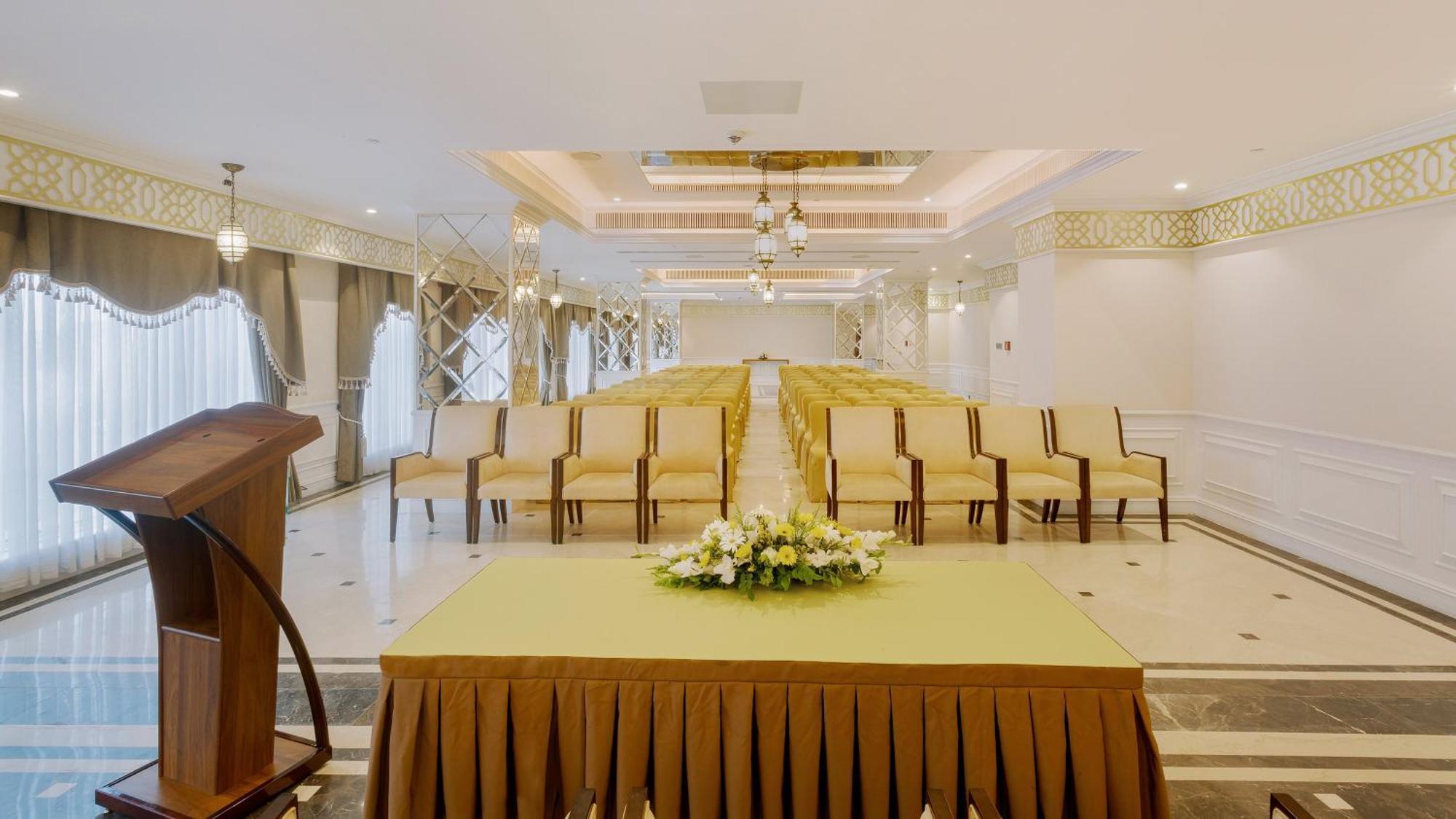Holiday Inn Dhaka City Centre By Ihg Esterno foto